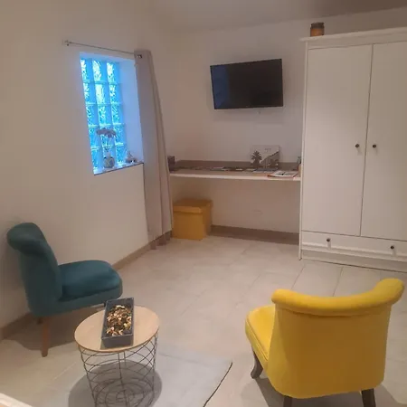 Maison Du Bonheur Calme Et Verdure Pansiyon