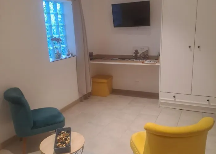 Maison Du Bonheur Calme Et Verdure Homestay szállás